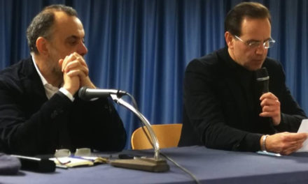 Penisola sorrentina/ Fabrizio d’Esposito e Giovanni Ruggiero parlano di Politica, ma la “politica” diserta