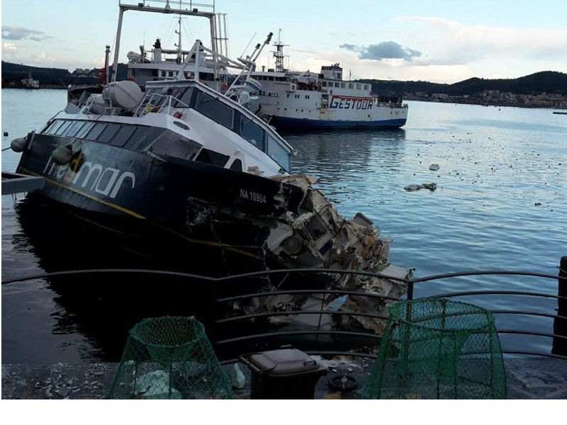 “Fate luce sugli incidenti marittimi nel Golfo di Napoli”: la denuncia sul Fatto Quotidiano del blogger Andrea D’Ambra